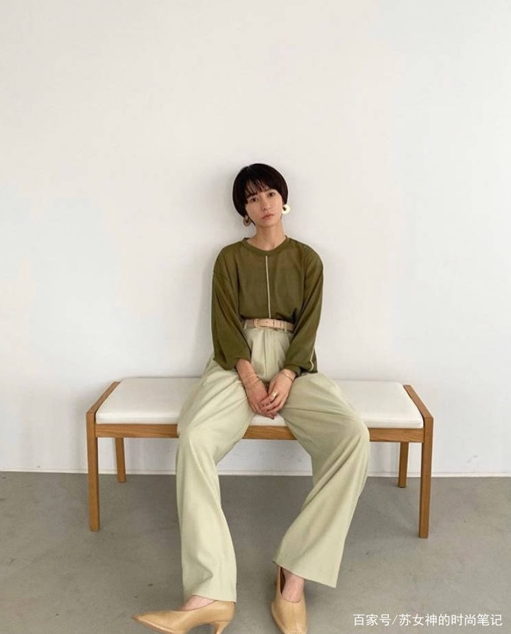 松本惠|换季别瞎穿，学学日本博主松本惠奈的基础穿法，简约又不易过时