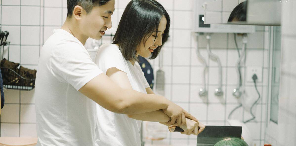 前夫|老人：儿媳，跟我儿子复婚吧！女人：我已经再婚了