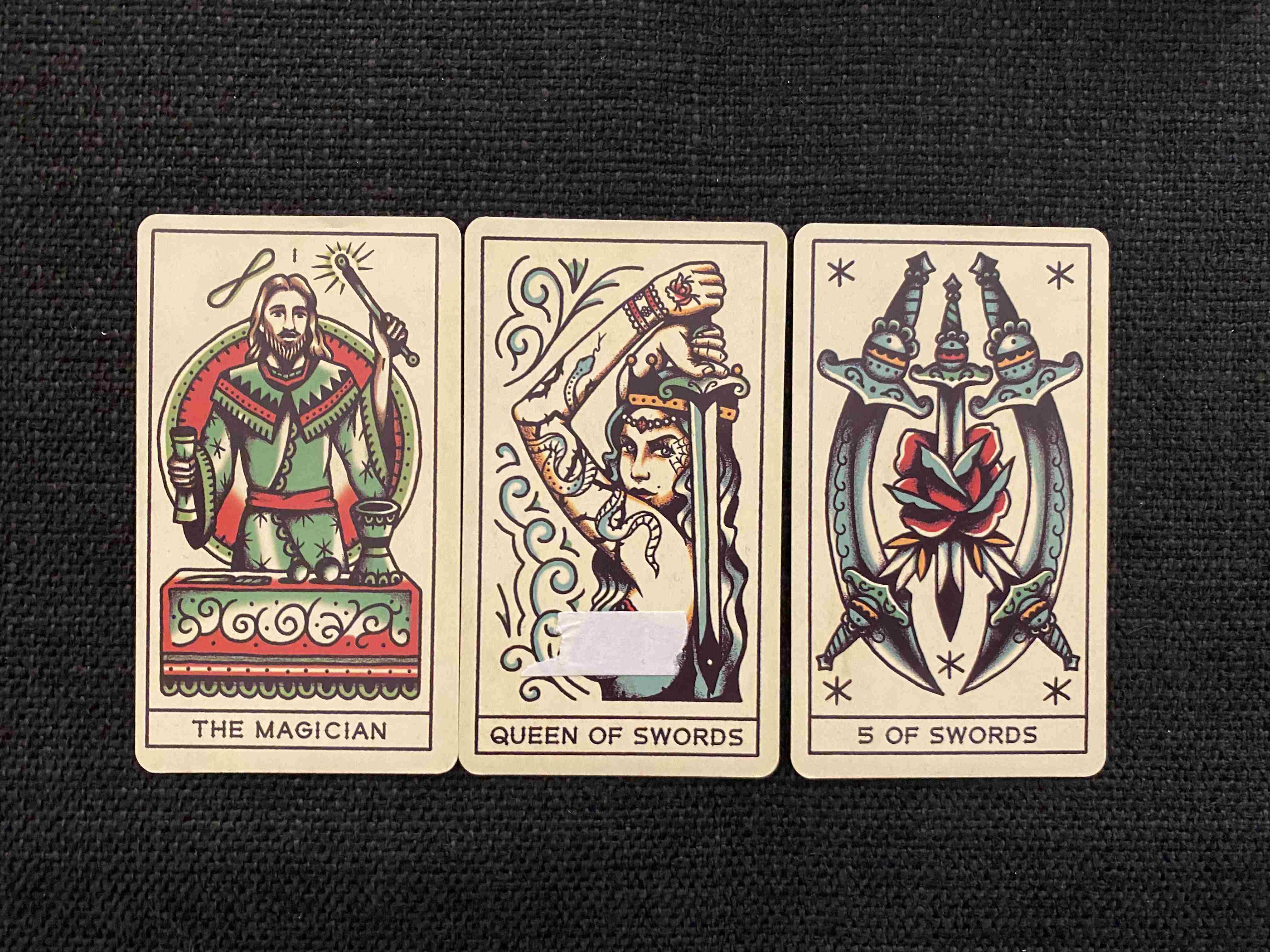 莫莫塔罗水瓶座8月运势怀念过去还没有结束