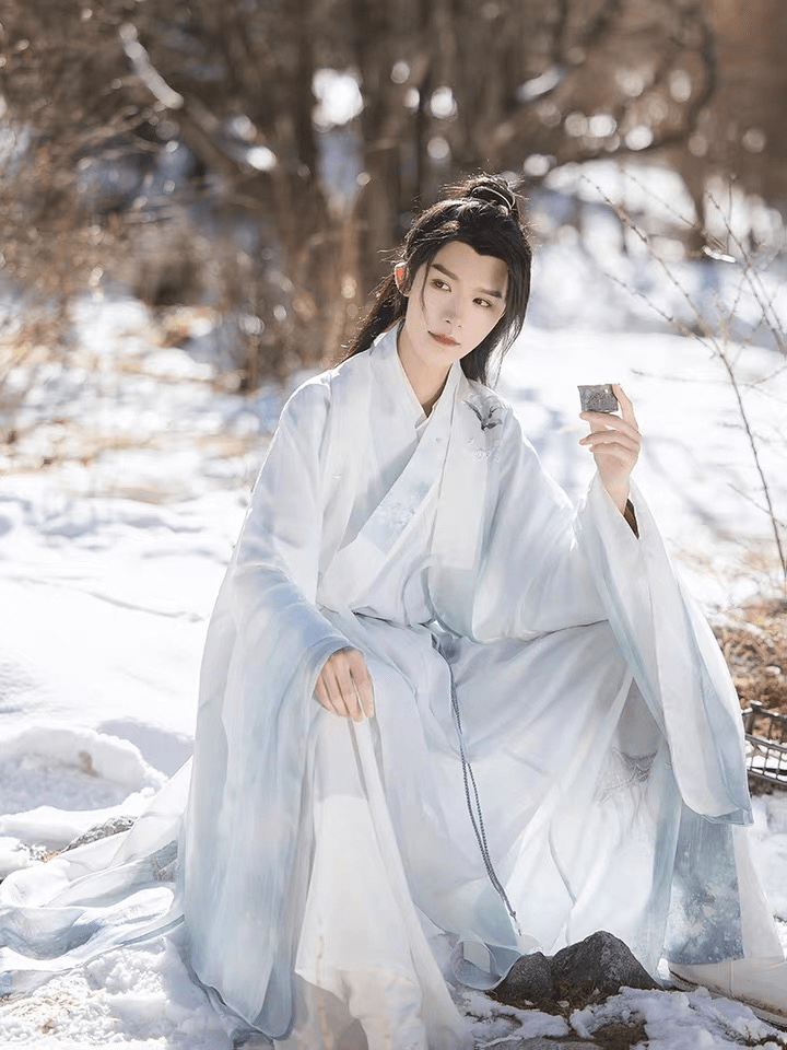 颜色|还说没有适合男孩子的汉服？快来看看有没有让你心动的！