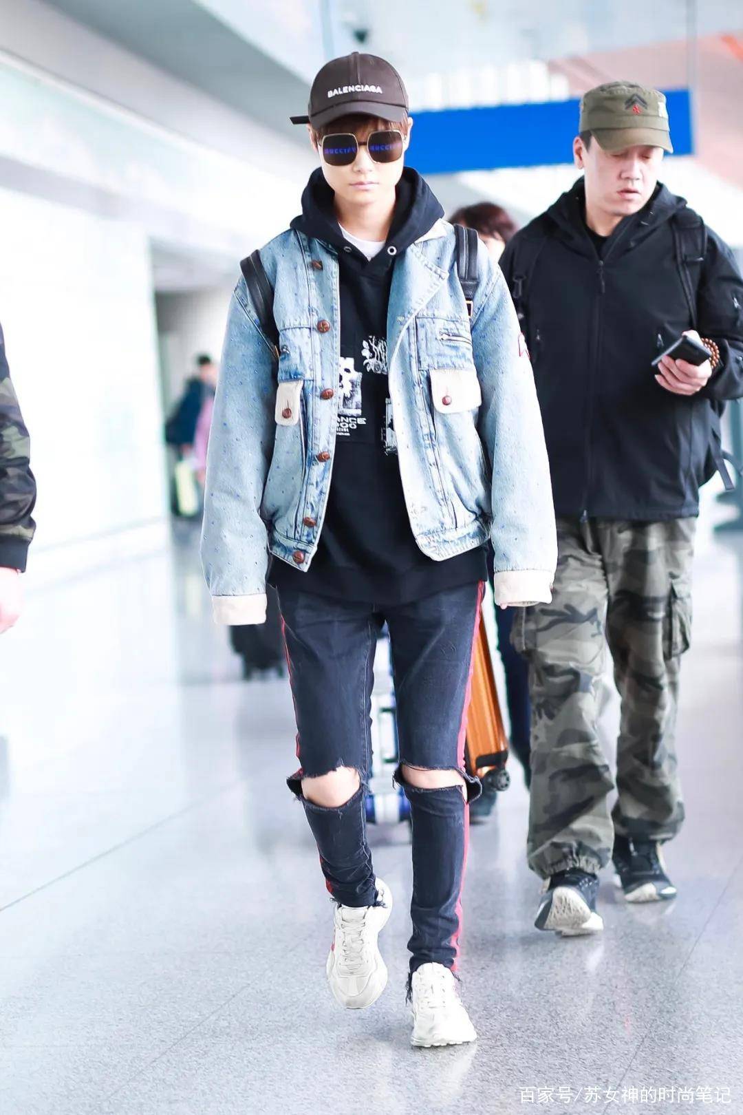 感觉|聪明的女人都不穿西装配衬衫，学学明星这样穿，时髦又洋气！