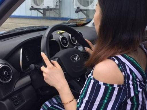 老司机不会开车的尴尬 51b5969eec144ca0b9517a58df051e7e.jpeg