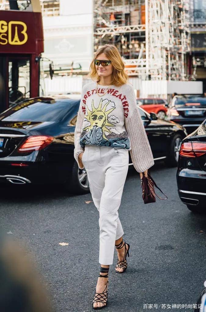 套装|收起你的“打底裤”吧,现如今“倒立裤”才最受欢迎,遮肉显腿细