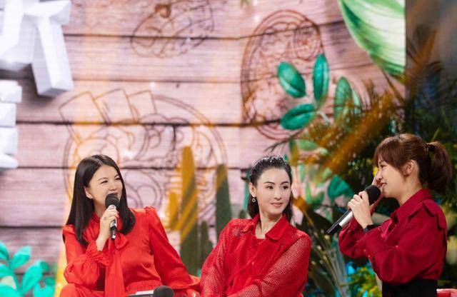 身材|李湘好“心机”,和张柏芝同穿红裙,给自己p得比张柏芝脸还小