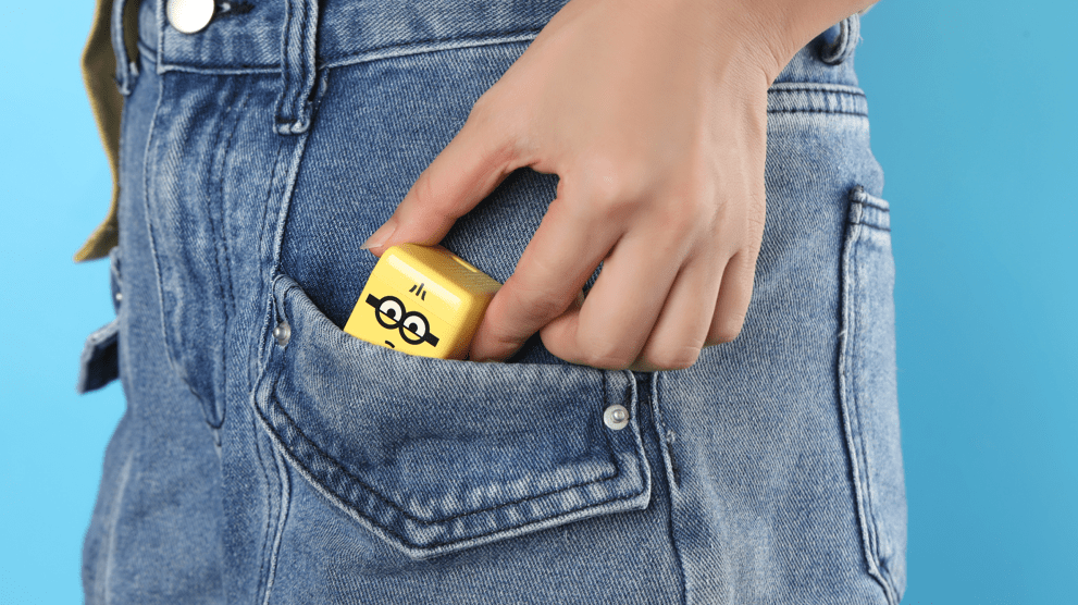 iPhone|努比亚小黄人充电设备联名款开启预售，预售福利五折起！