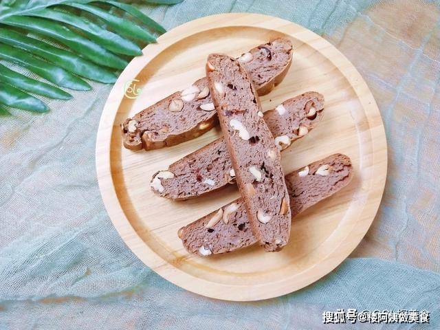 美食|零食这样做，太简单了，无油更健康，咬一口嘎嘣脆，也能当早餐