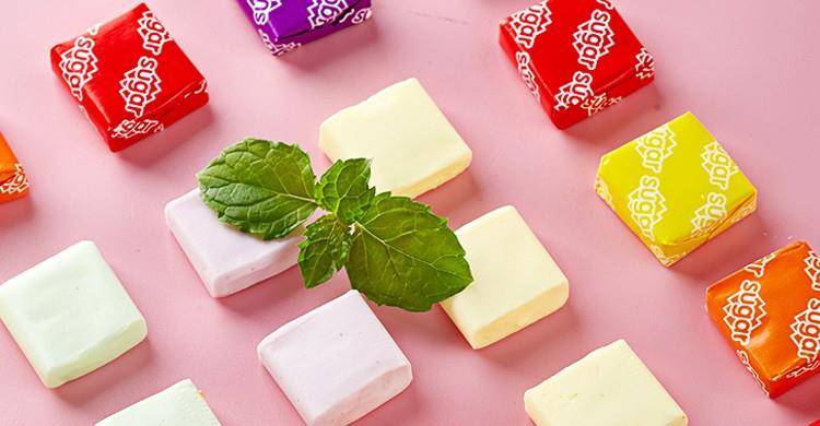 泡泡糖|有“年代感”的5种零食，大部分90后的童年回忆，味道没变还在卖