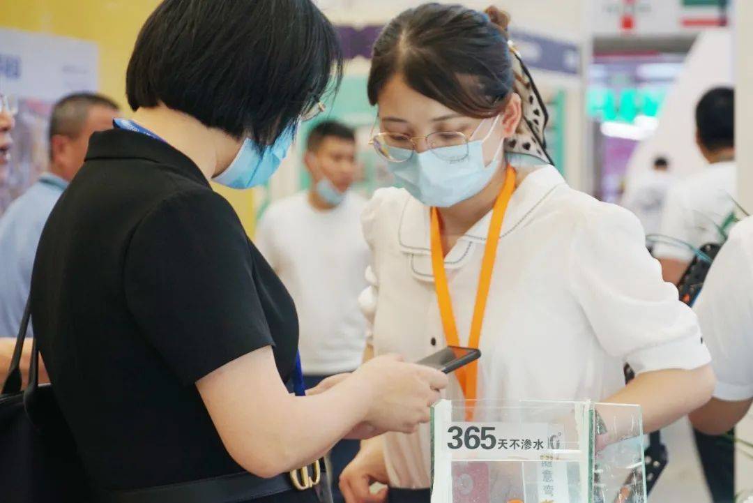 健康美缝,无隙可击—嘉力丰美瓷胶亮相上海国际美缝行业展览会