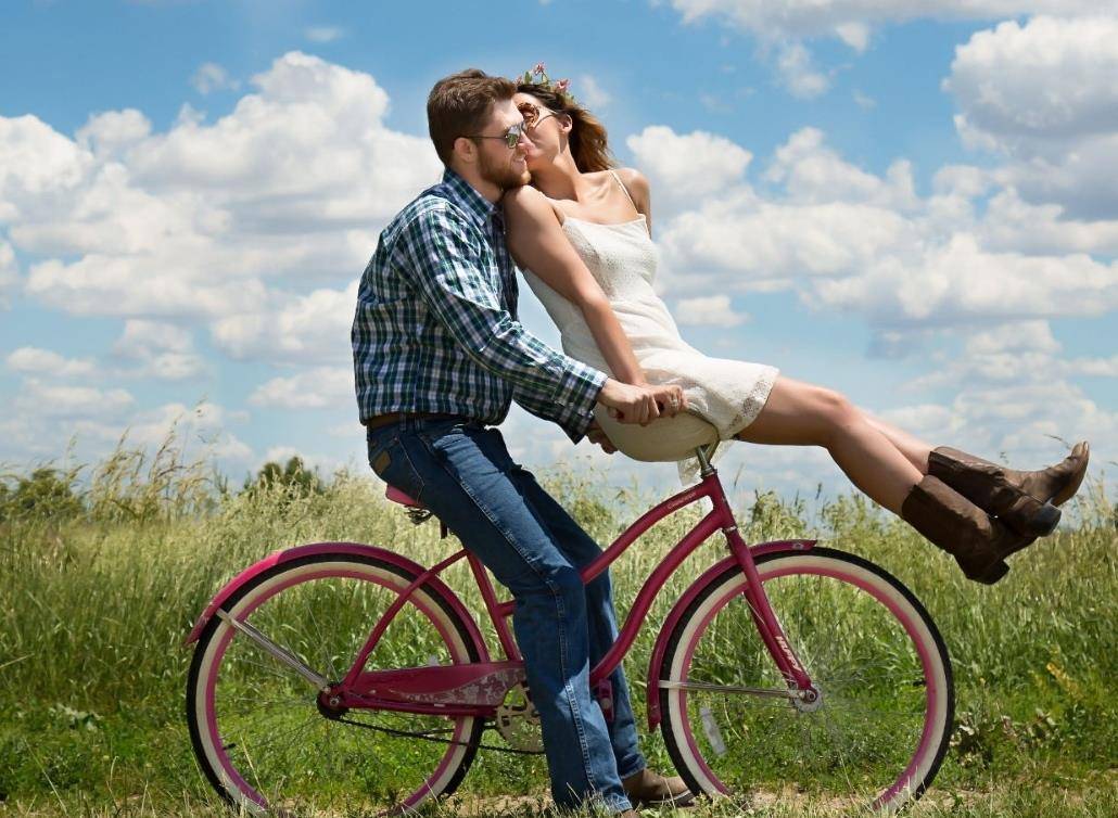 岳母|岳母让女婿照顾8岁小舅子，女儿却反问：那俺肚子里的孩子谁养？