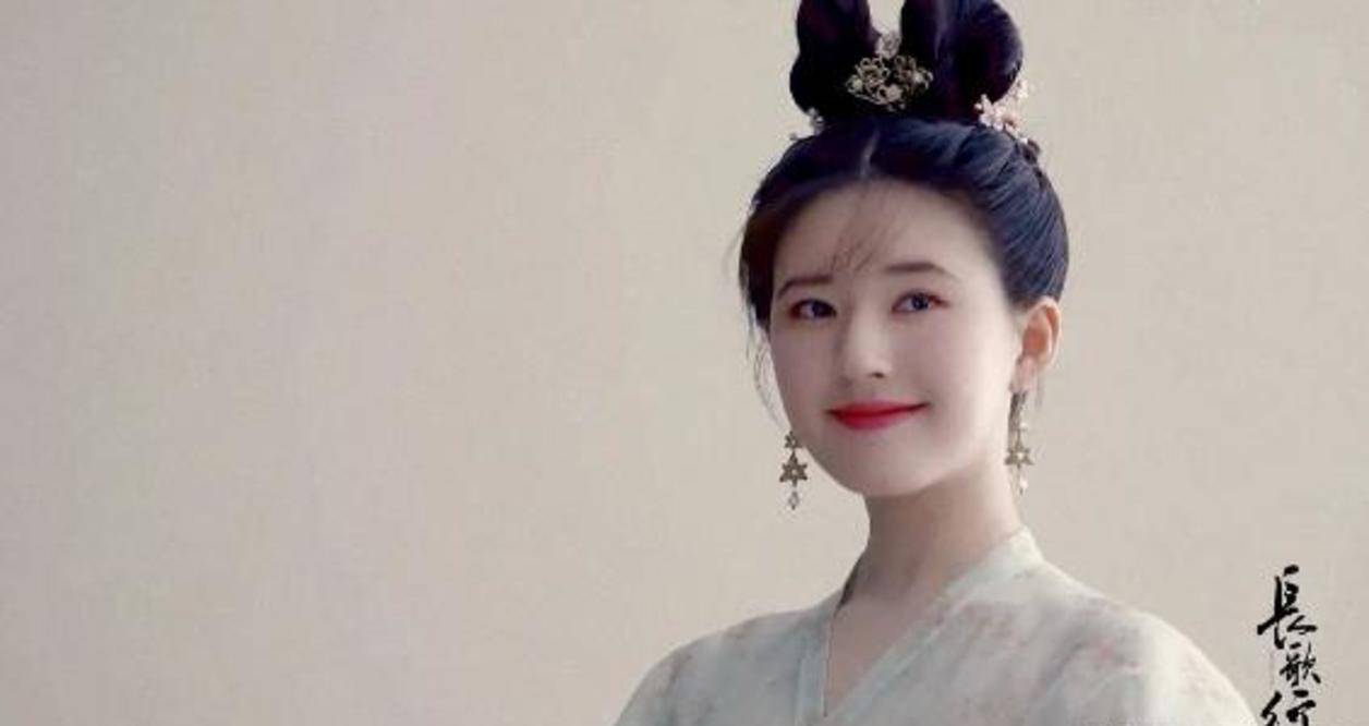 屈楚萧|《长歌行》吴磊热巴搭档cp感爆棚，服化道却惹争议？