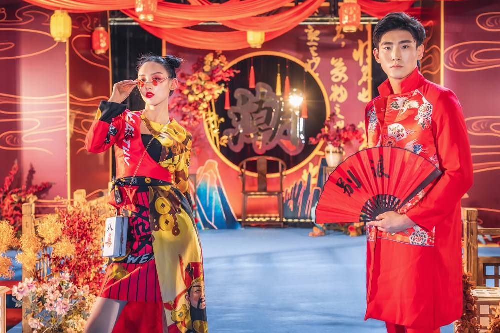 东方腔调 国风回潮"苏州南园宾馆国潮婚礼秀圆满举行