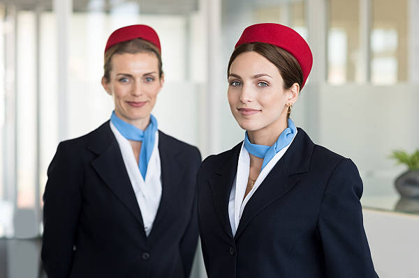 德国汉莎航空取消对乘客的带性别称呼语而是改用