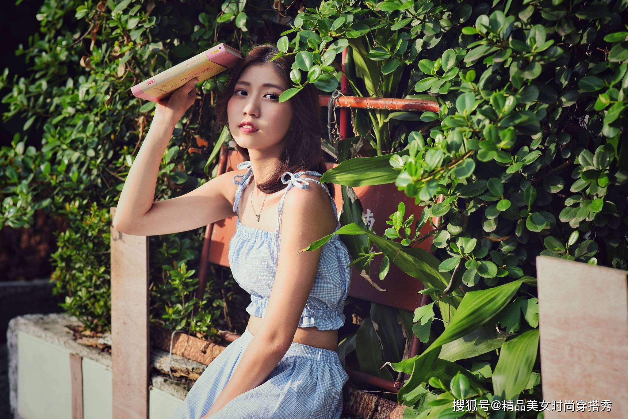 仙女|吊带儿背心儿加直筒裙，让你穿出楚楚动人的极致美