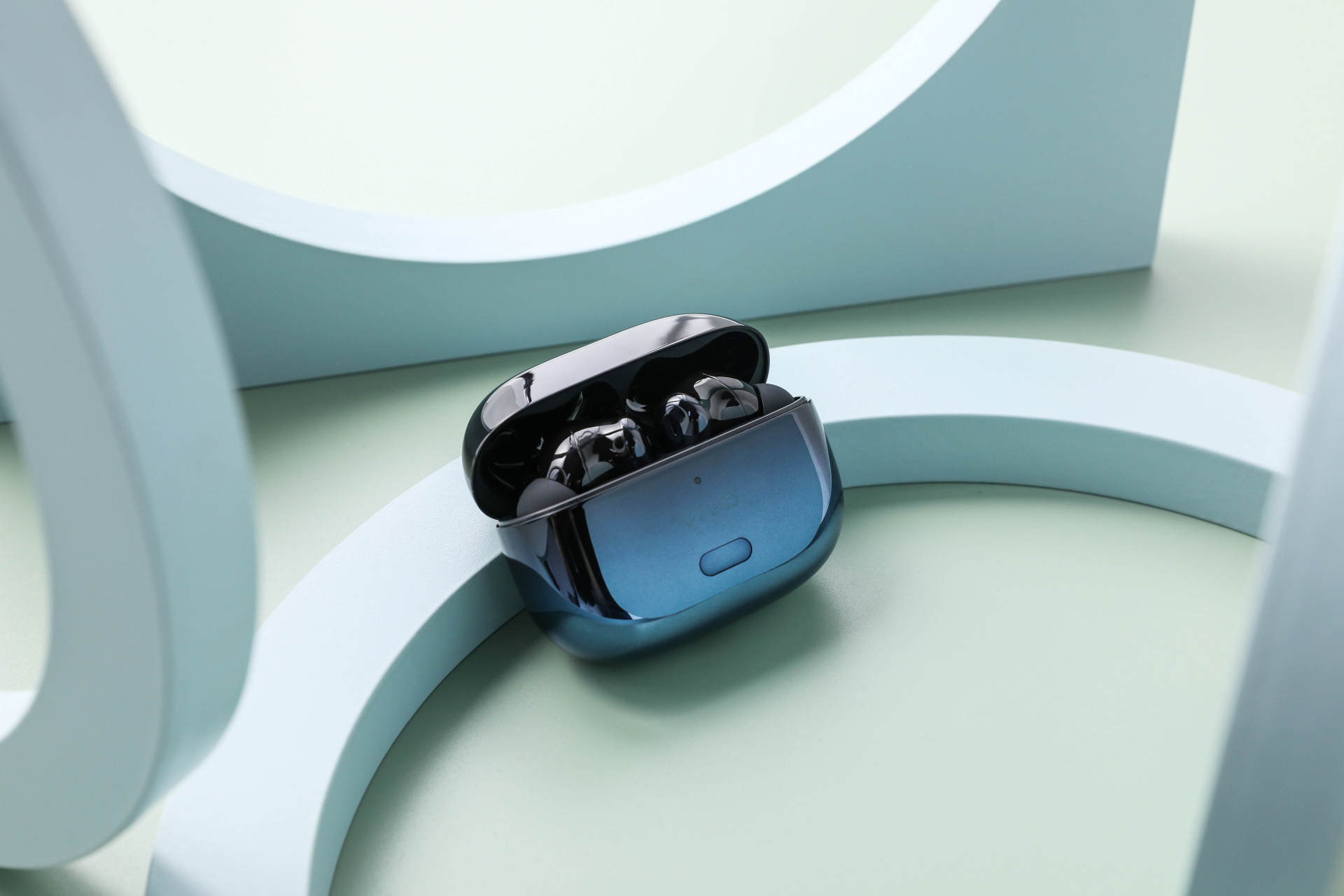 vivo tws 2真无线降噪耳机,主动降噪静听好声音