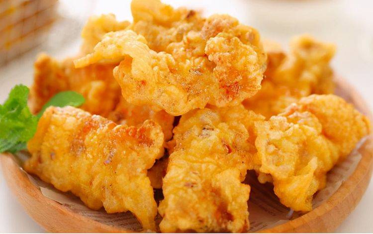 做法|五花肉换种做法,比牛肉还好吃,酥脆可口,全家人都爱吃的小零食