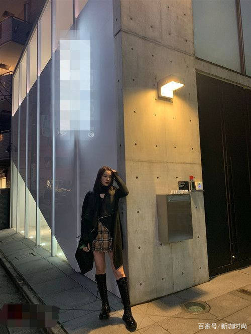 短裙|范志毅22女儿：长相甜美明星范十足，与大12岁继母是闺蜜