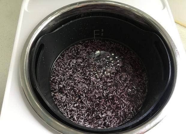 根据自身|早餐就爱这懒人餐,不煎不炸卷一卷营养又美味,只要早起十分钟