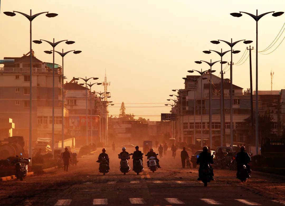 夏日长|大暑 | 长夏终有时，但惜夏日长