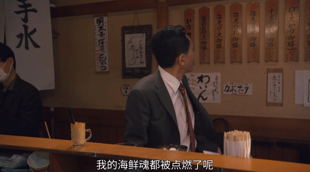疫情|台风天，跟着吃饭最香的男人一起宅家