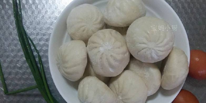 做法|偷懒做的早餐全家吃上瘾,暄皮脆底,鸡蛋抱着包子一锅出,遭抢
