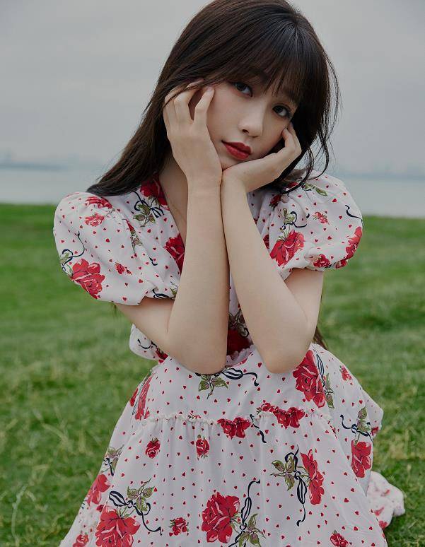 张彬彬|《两个人的小森林》官宣：虞书欣、张彬彬不穿情侣装，也很般配