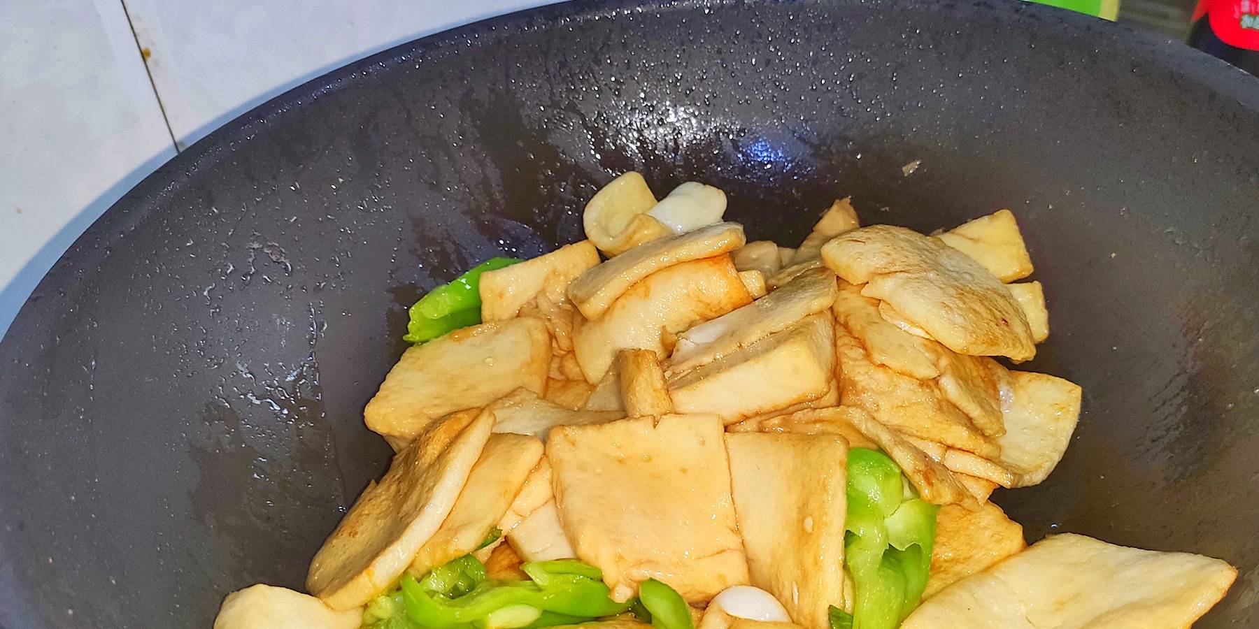 做哪些菜可以放豆瓣酱 c21558ad6fef47328f44da4e4a11e546.jpeg