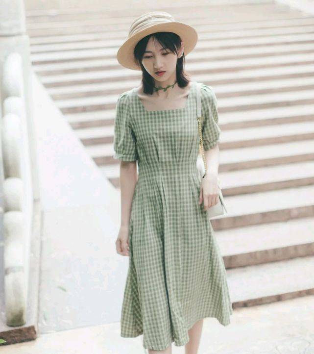 服装|懂得穿衣打扮太重要了，只要穿对了，普通人也会很有气质