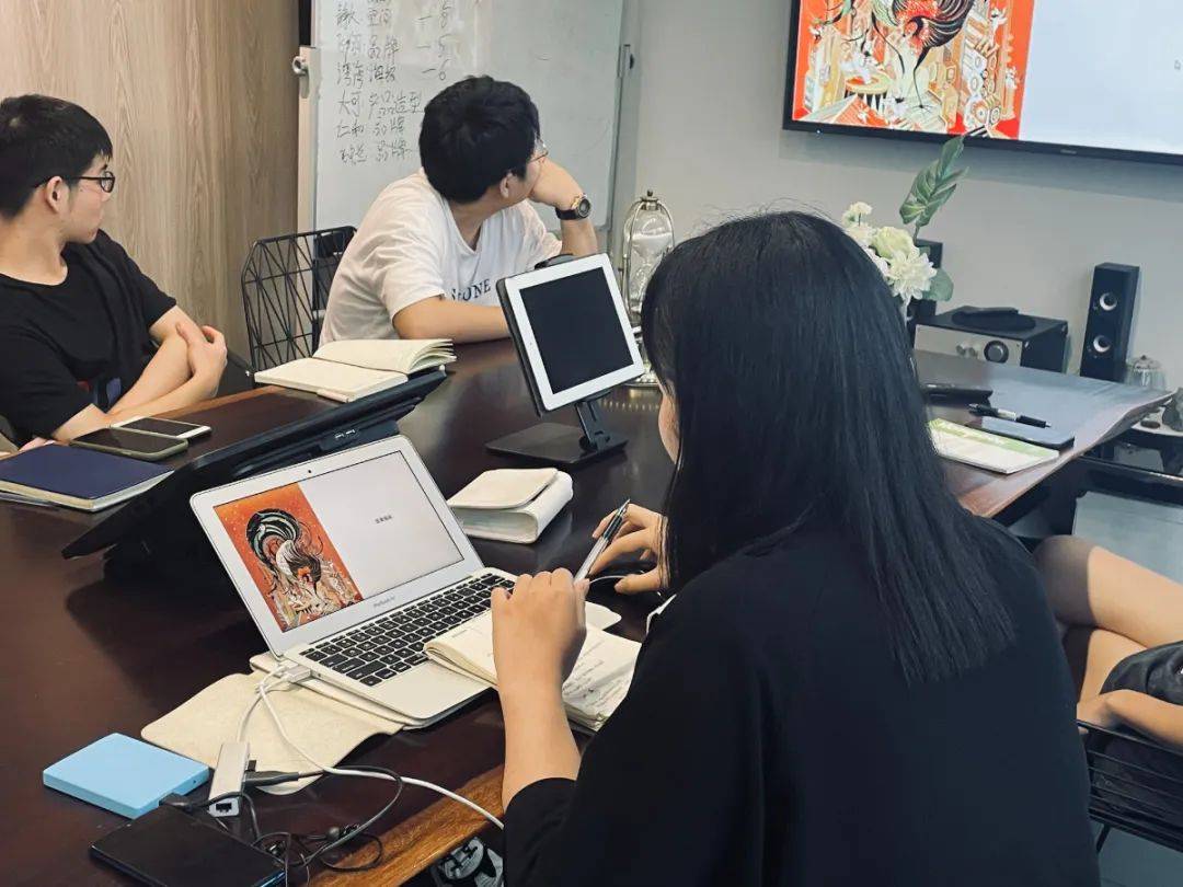 品牌|LK朗威 | 设计基础研究 周会：品牌中的艺术 · 国潮手绘与插画
