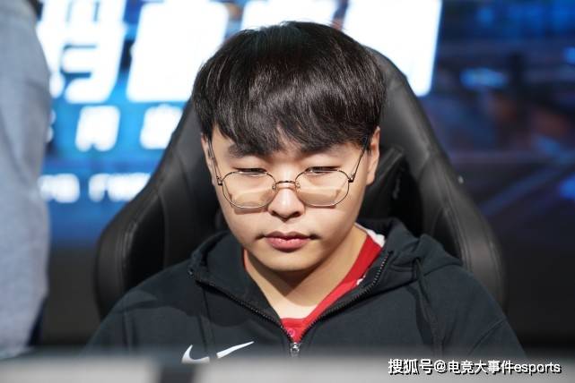 排名|LPL夏季赛第七周赛事回顾：尝试“新”东西的EDG，正在崛起的WE