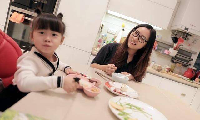 原则|专家:早餐不光不能喝粥,想让娃长高个,坚持“三不原则”很关键