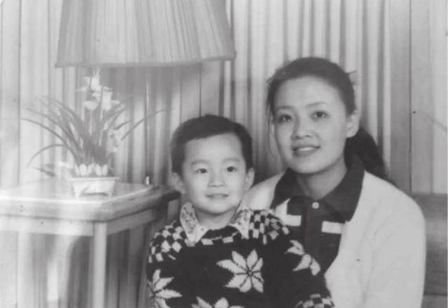 汪小菲为什么是满族后裔 他的祖先是谁 张兰是满族人吗