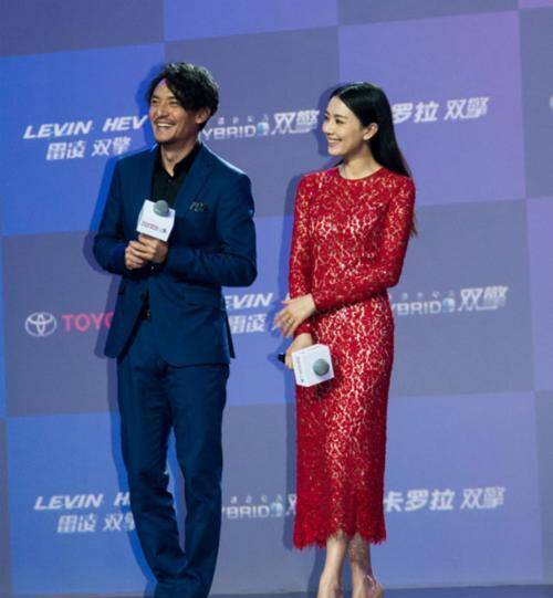 通身|高圆圆真是颜值的“天花板”,一袭红色蕾丝连衣裙,高贵又优雅