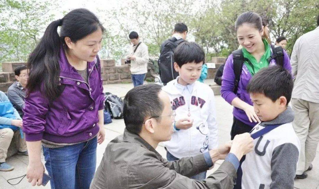 家长|这辈子,绝对不要娃穿这3种衣服,你却连第一条可能都做不到!