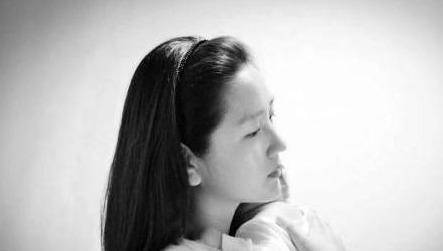 小月|婆婆住院儿媳却带娃旅行，家人无一句谴责，只因婆婆曾做了这件事