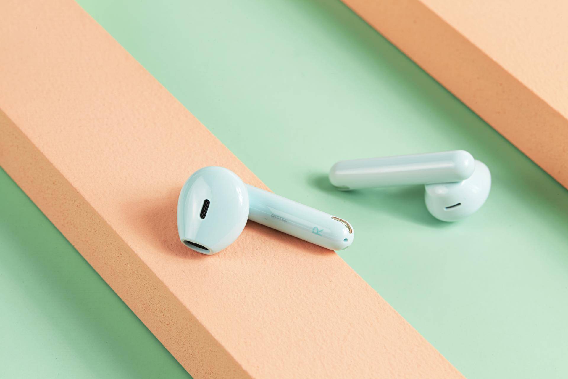 oppo enco air新配色发布,续航能打_耳机