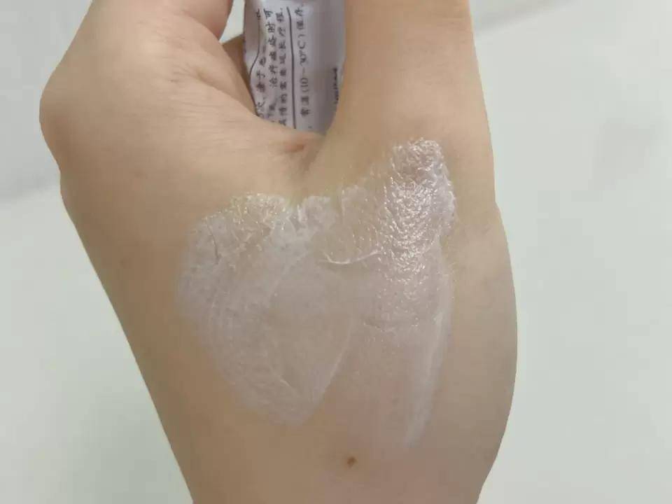 急救|闷热的夏日，这些痘痘急救好物，让你清爽戴口罩！