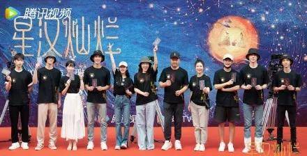 费振翔|赵露思待遇升级！《星汉灿烂》班底强大，有作品就是有底气