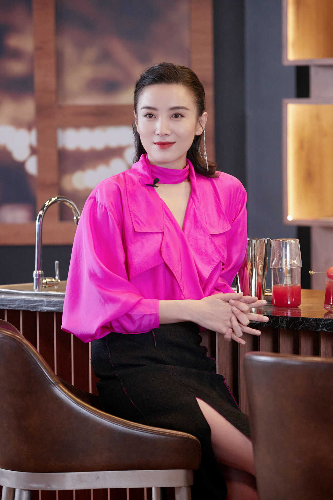 宋佳才|40岁的宋佳才是“阿姨圈”顶流,穿一袭粉色连衣裙魅力十足,真美