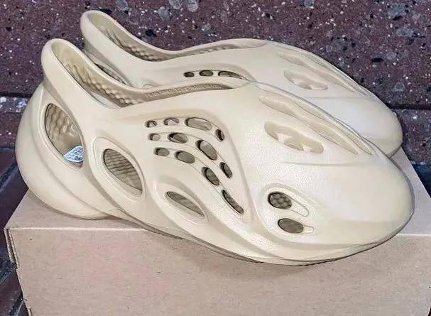 Ochre|越来越拉垮？OW x Nike Blazer新设计曝光！