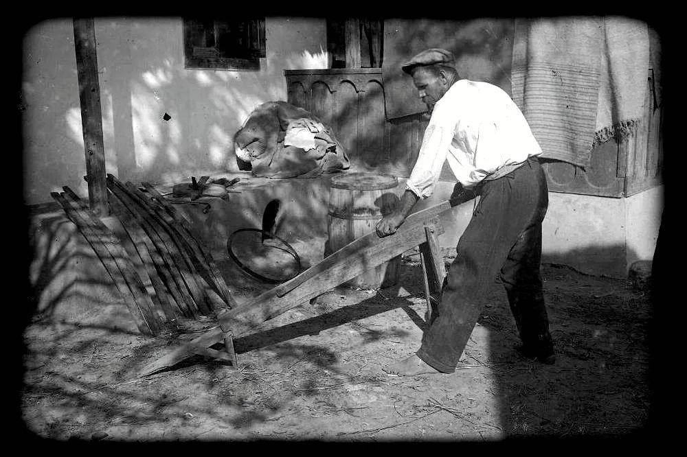 酿酒|珍贵史料 | 百年前摩尔多瓦民族竟如此酿酒?