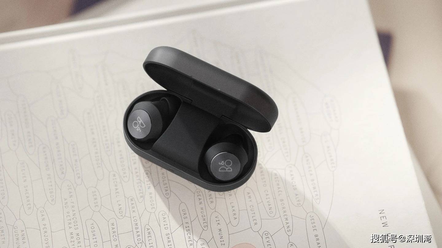 功能|B&O 又发布了一款「高贵」的真无线耳机 Beoplay EQ