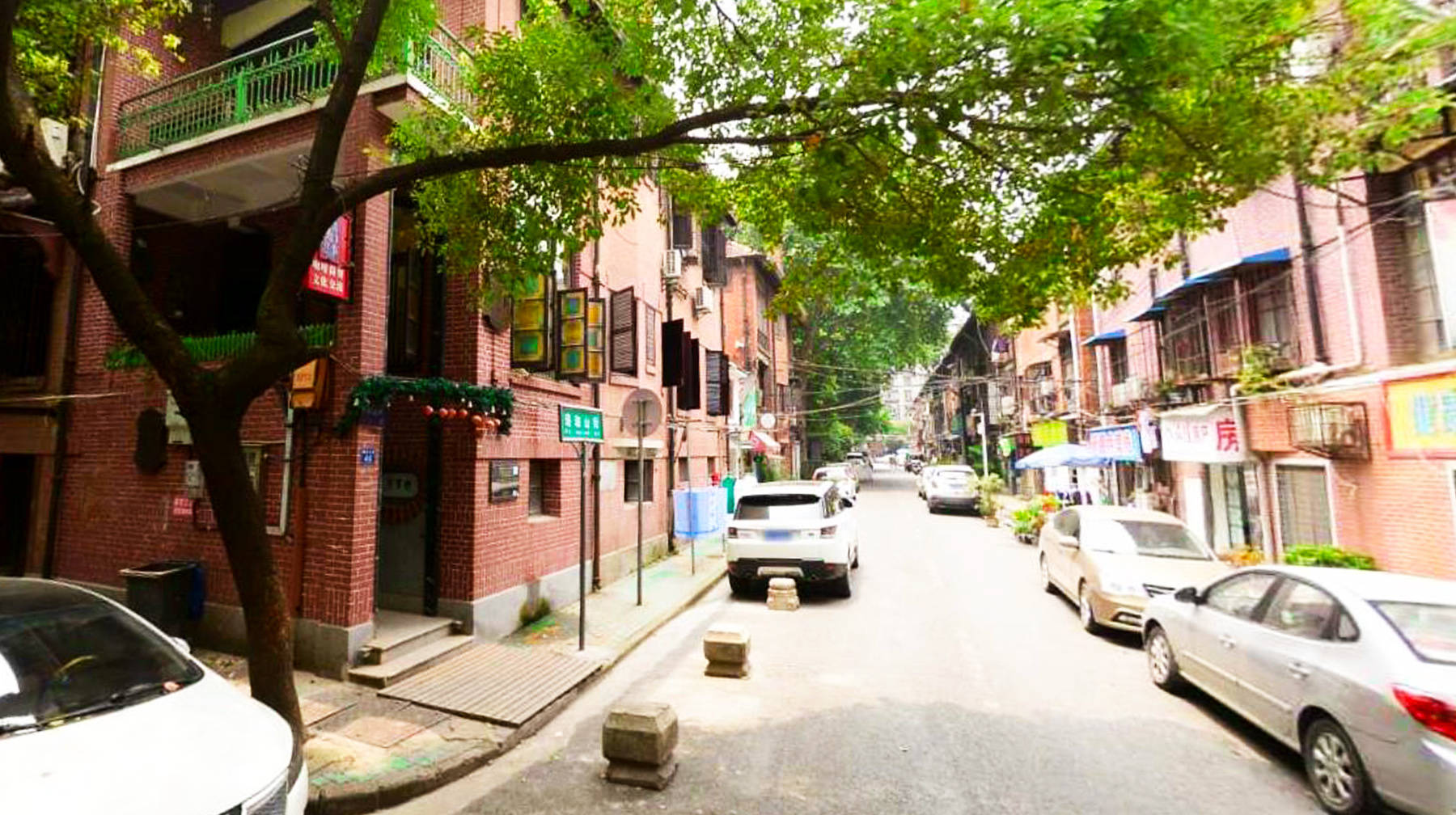 原创老城文化缩影在武汉汉口闹市地带打卡随拍珞珈山街的文艺故事