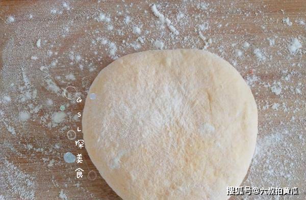 蔬菜|面粉里面加点蔬菜，做成小零食，酥脆可口，孩子一口一个吃不停