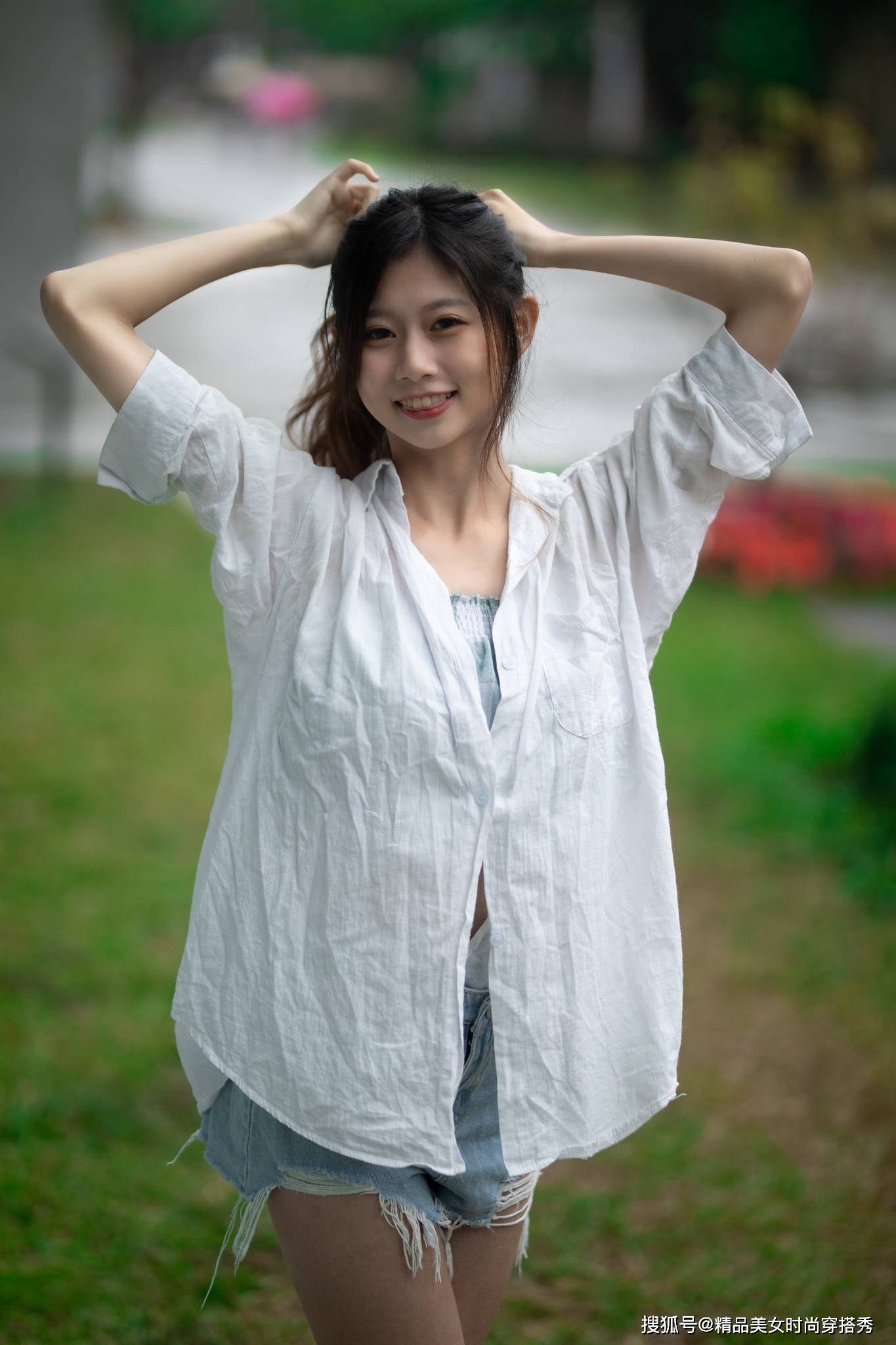 烤熟|夏日里最为清凉的穿搭单品，简约的款式却非常的个性时尚