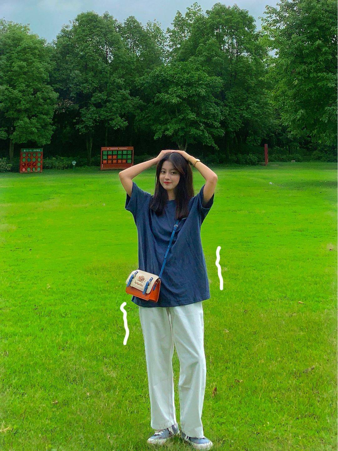 整体|别总穿大妈裤,要宽松选这条“阔腿裤”更实在,不仅显瘦还高级