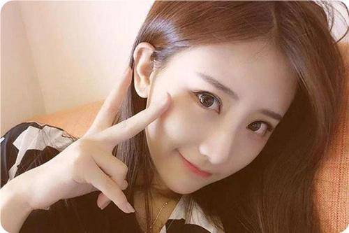 有气质的女生的性格 5cfc3ff959824ba68e5020bd99aff2ce.jpeg