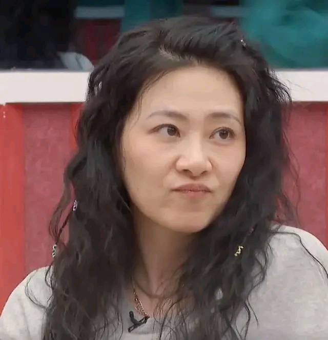 对比|《浪姐2》8位女星卸妆前后对比：周笔畅判若两人，董洁发量稀疏