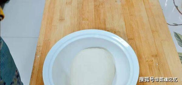 长条|我家吃油条从来不买,早起一会,15分钟搞定一锅,网友:求蹭饭