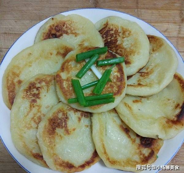 如何做好吃的土豆泥饼 15b1eaa5eb8b421d82fd7b3f1ff3b316.jpeg