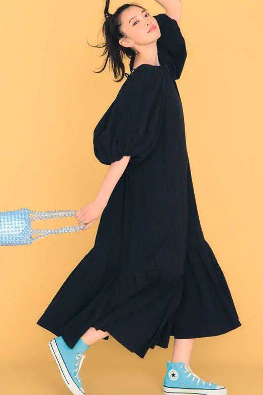 廓形|连衣裙，大一点更时髦！